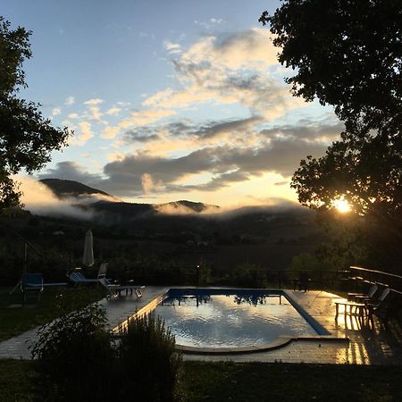 Agriturismo Gioie Di Campagna Fabriano Exterior foto