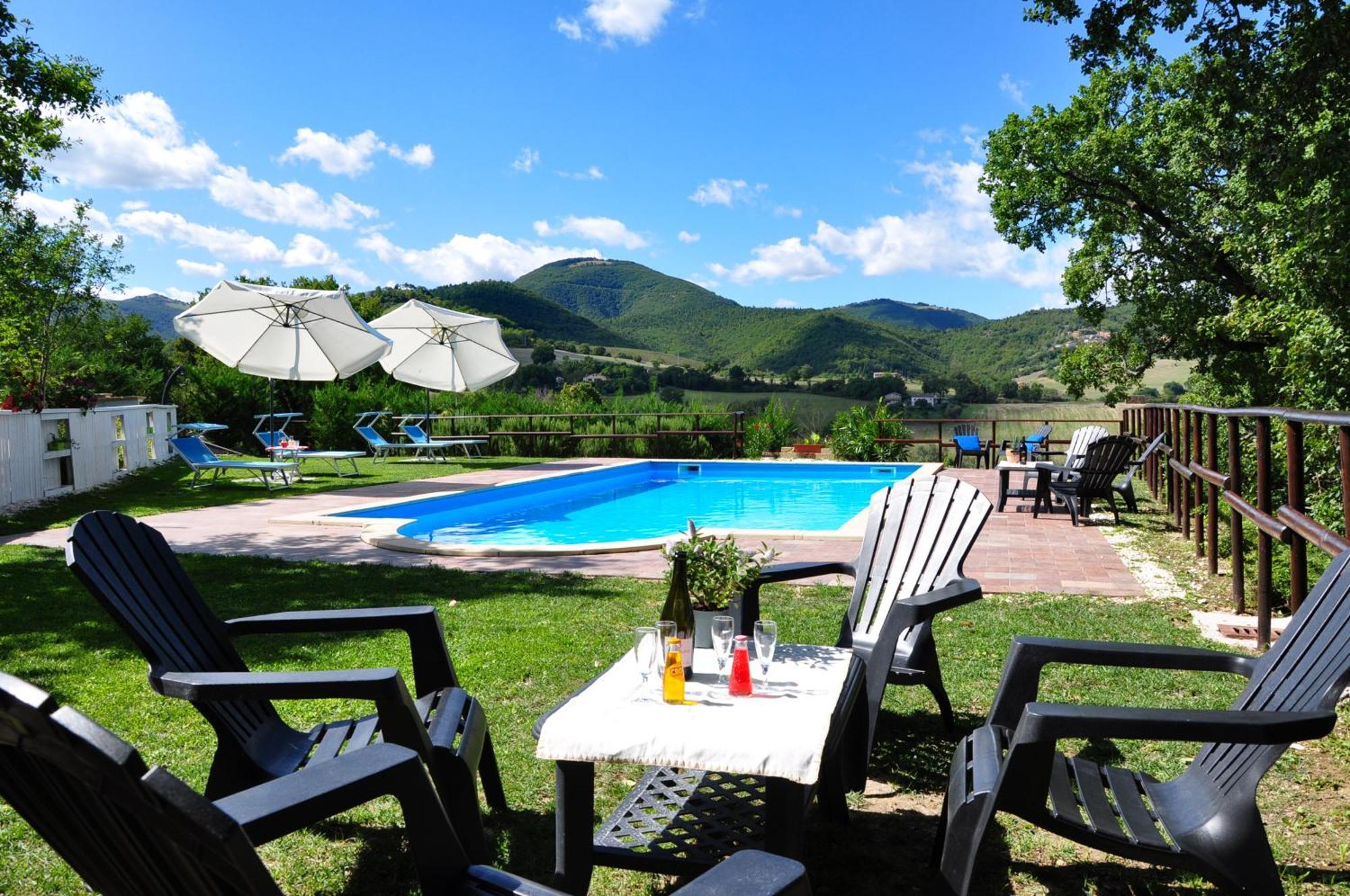 Agriturismo Gioie Di Campagna Fabriano Exterior foto