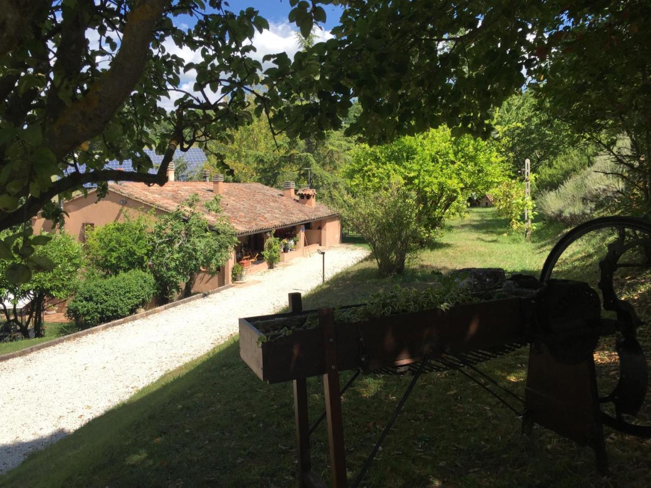 Agriturismo Gioie Di Campagna Fabriano Exterior foto
